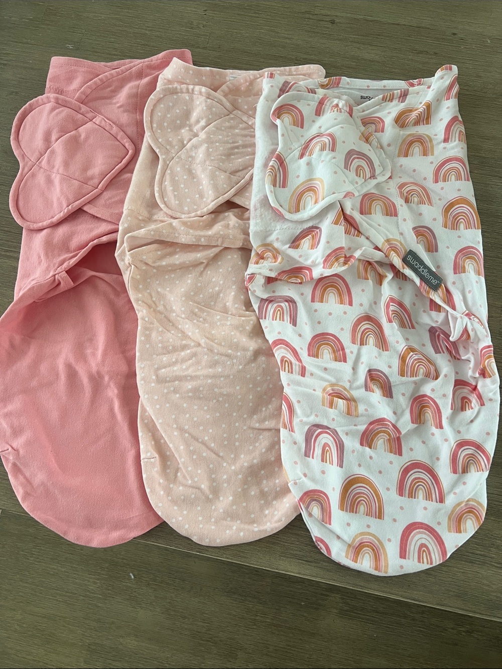SwaddleMe Pink & White Rainbow Swaddle Set